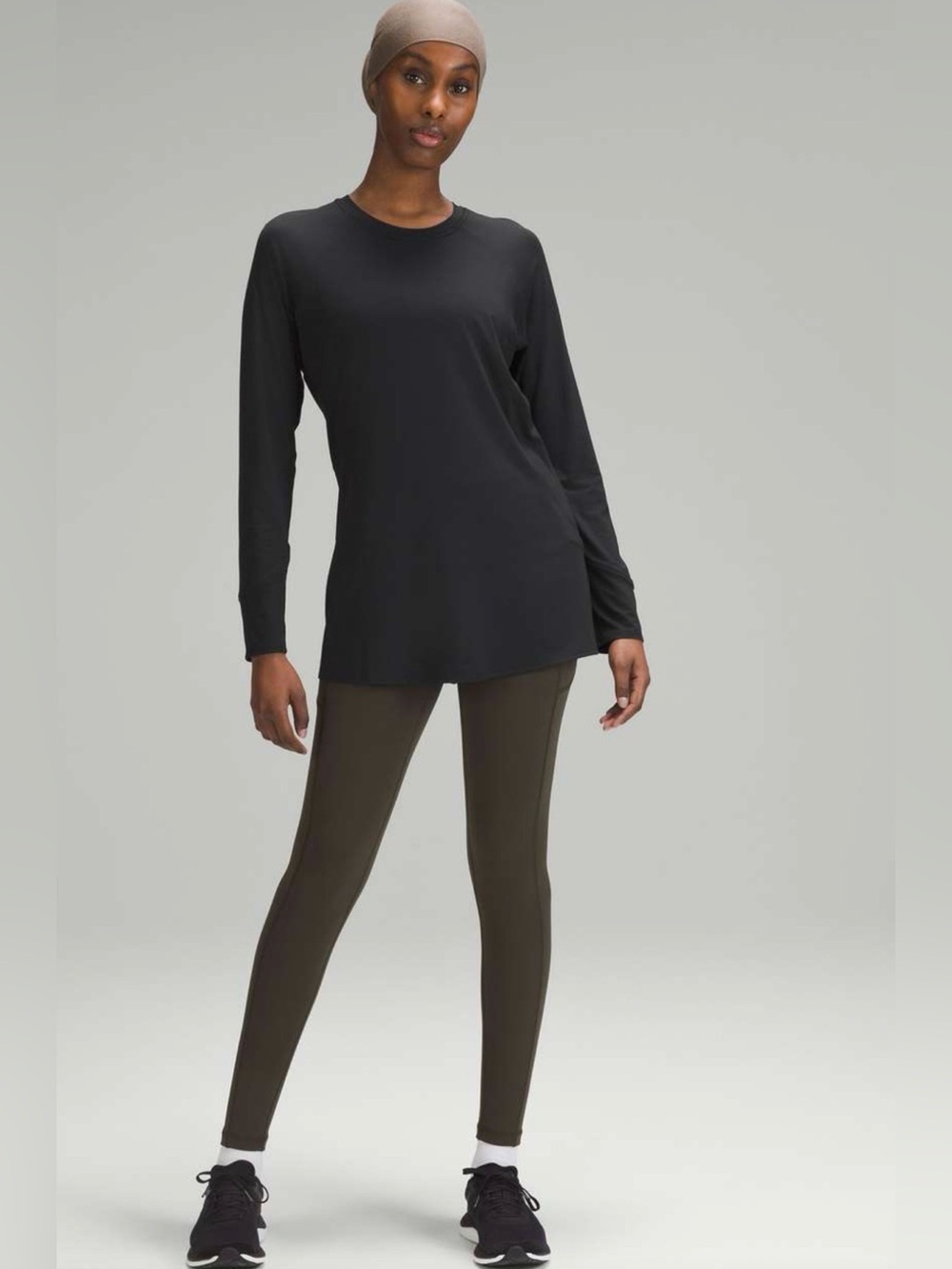 Lululemon Abrasion-Resistant High-Coverage Long-Sleeve Shirt
Black✨ - Picture 3 of 11